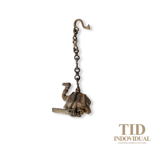 ANTIQUE DECORATIVE INDIAN ARTS BRASS DIYA- HANDICRAFT CAMEL SOLID BRASS HANGING OIL LIGHT LAMP