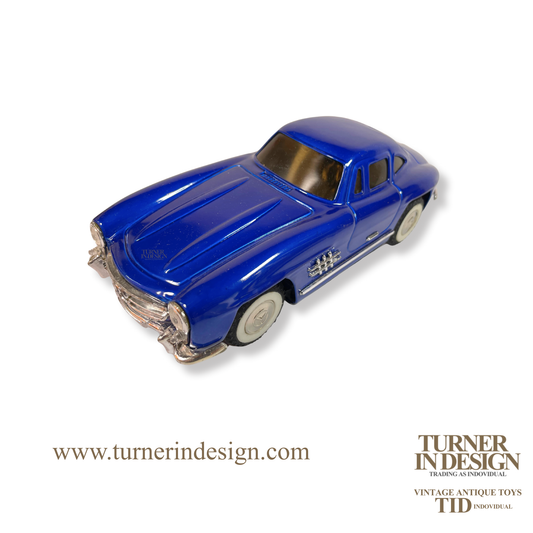 VINTAGE CLASSIC LIMITED REPRODUCTION MF-326 FRICTION TIN TOY CAR, MODEL OF THE ICONIC 1956 SEDAN MERCEDES BENZ